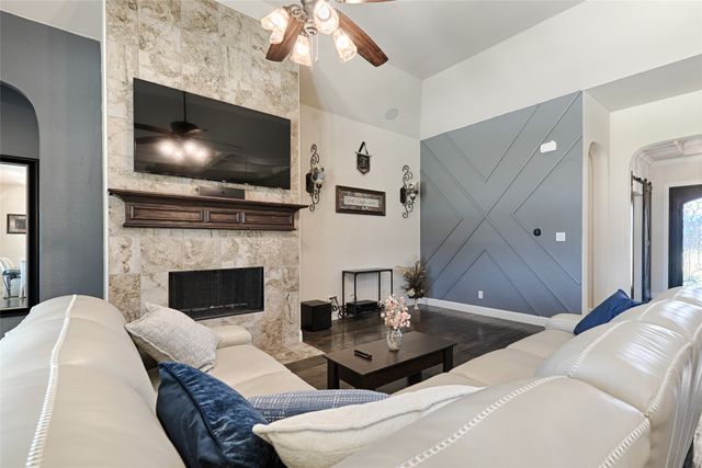 3841 Karen Road, Midlothian, TX 76065