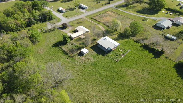 16289 W 810 Road, Tahlequah, OK 74464