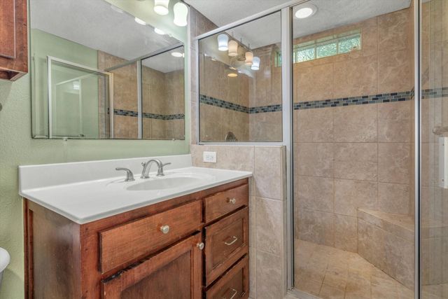 119 Barracuda Avenue, Galveston, TX 77550