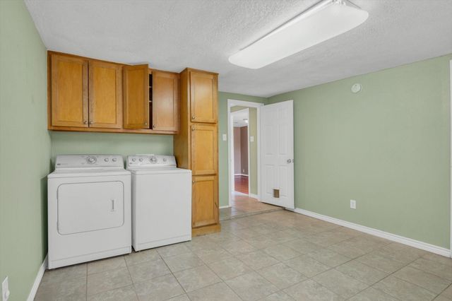119 Barracuda Avenue, Galveston, TX 77550