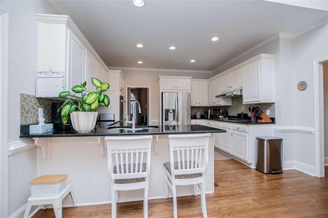 303 Ivy Brook Court, Alpharetta, GA 30004