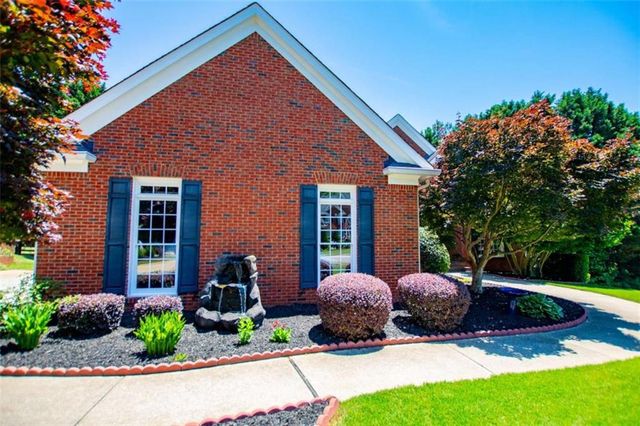 303 Ivy Brook Court, Alpharetta, GA 30004