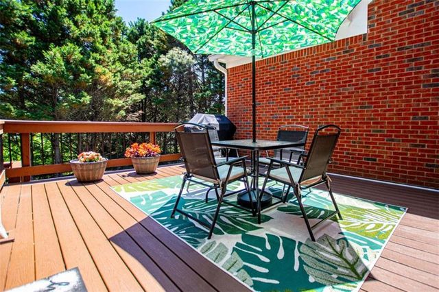 303 Ivy Brook Court, Alpharetta, GA 30004