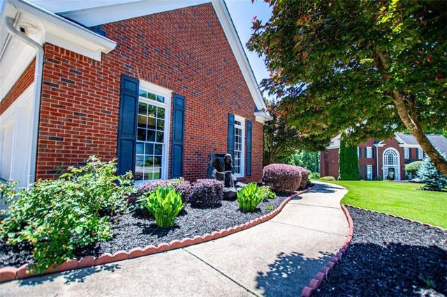 303 Ivy Brook Court, Alpharetta, GA 30004