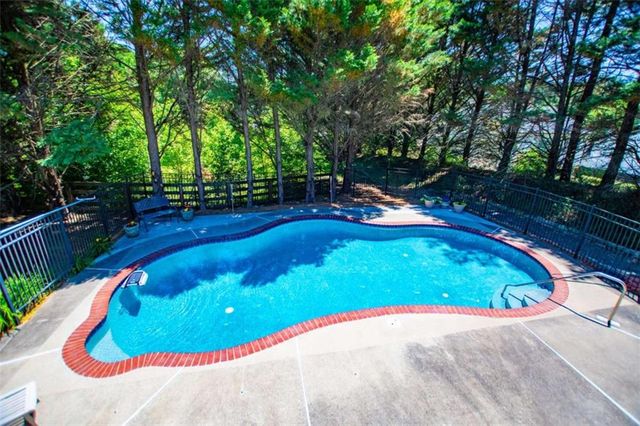 303 Ivy Brook Court, Alpharetta, GA 30004