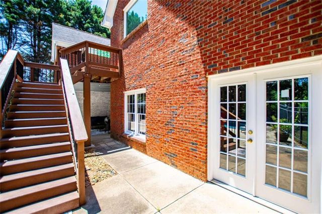 303 Ivy Brook Court, Alpharetta, GA 30004