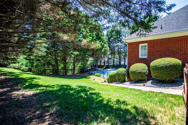 303 Ivy Brook Court, Alpharetta, GA 30004
