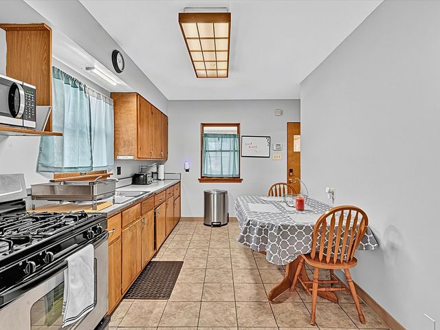 3536 Bernice Road, Lansing, IL 60438