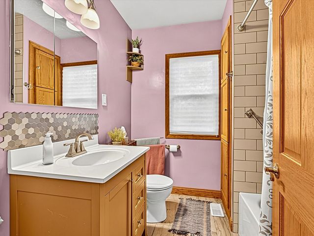 3536 Bernice Road, Lansing, IL 60438