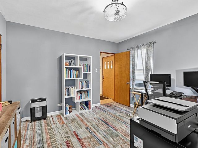 3536 Bernice Road, Lansing, IL 60438