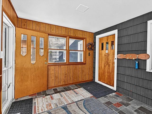 3536 Bernice Road, Lansing, IL 60438
