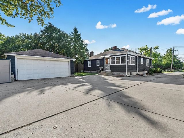 3536 Bernice Road, Lansing, IL 60438