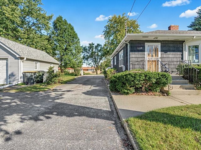 3536 Bernice Road, Lansing, IL 60438