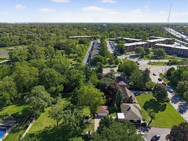 3536 Bernice Road, Lansing, IL 60438