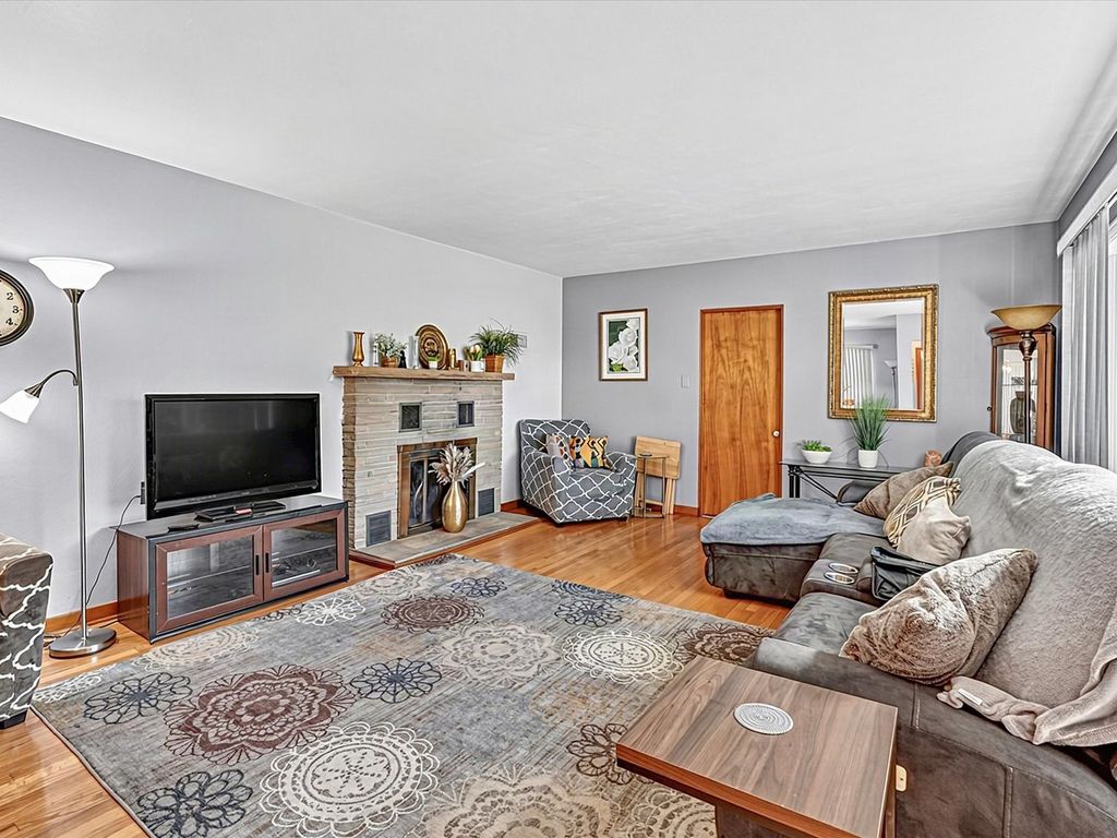 3536 Bernice Road, Lansing, IL 60438 — photo 3