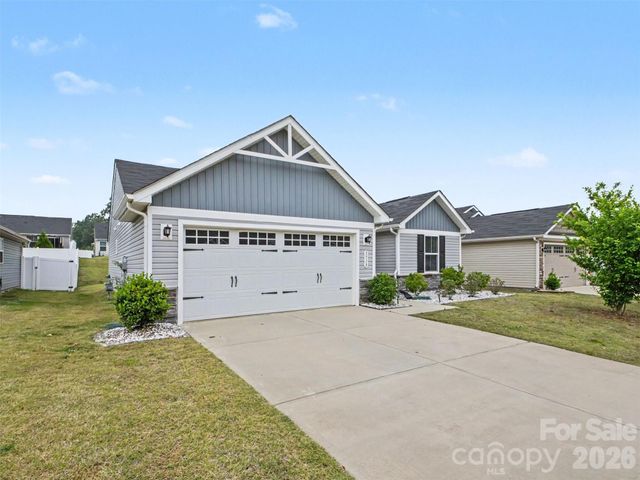 5513 Hughesdale Drive, Charlotte, NC 28215