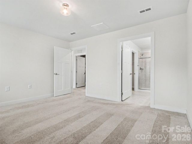 5513 Hughesdale Drive, Charlotte, NC 28215