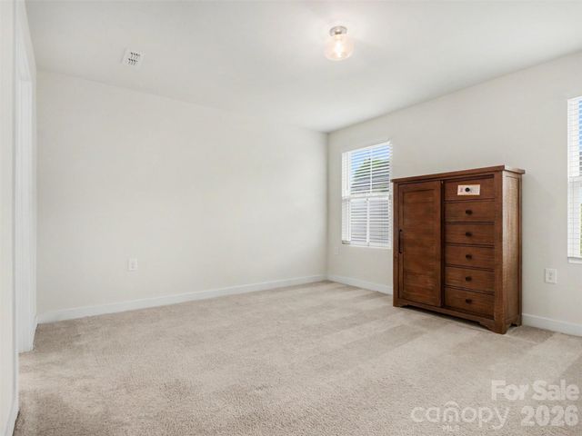 5513 Hughesdale Drive, Charlotte, NC 28215