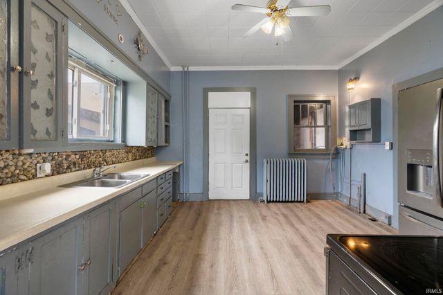214 W Washington Street, Monticello, IN 47960