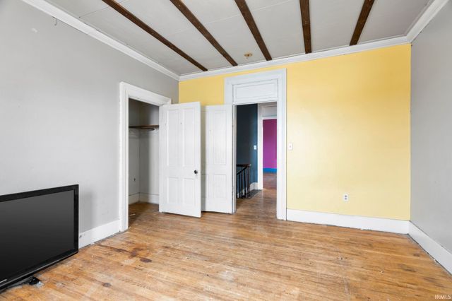 214 W Washington Street, Monticello, IN 47960