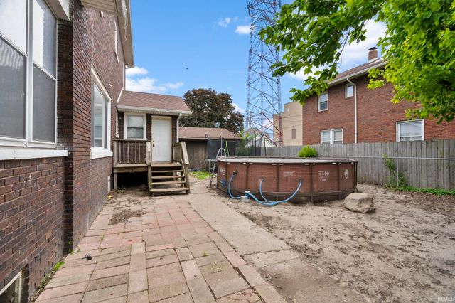 214 W Washington Street, Monticello, IN 47960