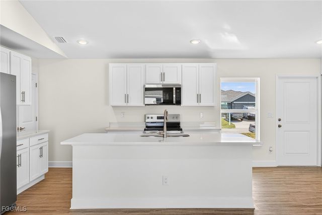 1113 NW 12th TER, Matlacha, FL 33993