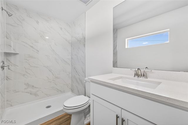 1113 NW 12th TER, Matlacha, FL 33993