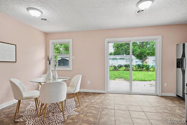 9620 Saint Girard Lane, Edmundson, MO 63134
