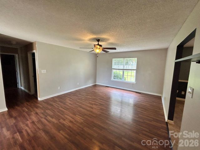 2042 Rocketts Way, Newton, NC 28658