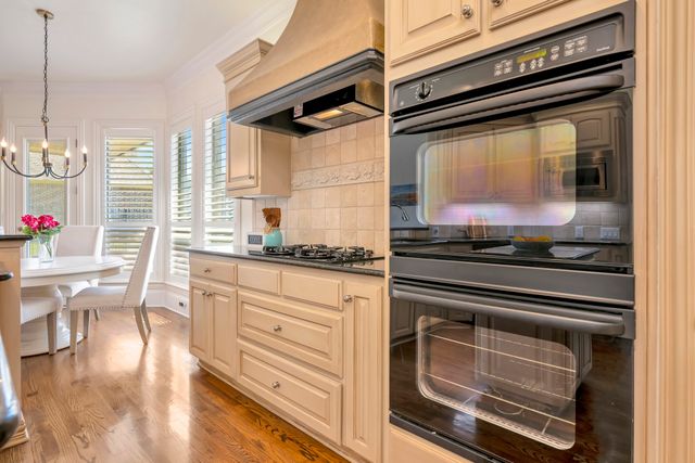 221 Versailles Lane, Keller, TX 76248