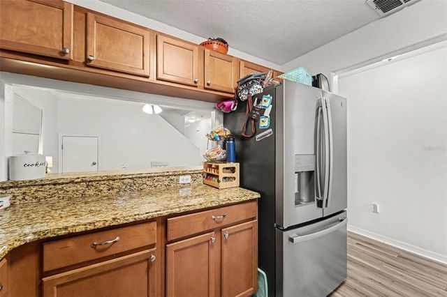 6255 TIMBERLY LN, Zephyrhills, FL 33542