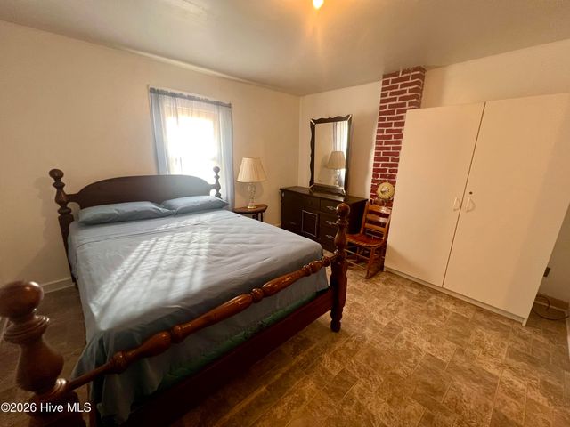 3403 Flat Swamp Road, Blounts Creek, NC 27814