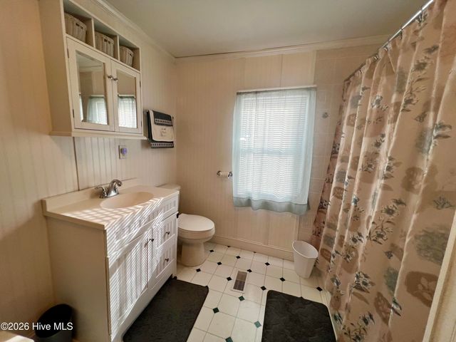 3403 Flat Swamp Road, Blounts Creek, NC 27814