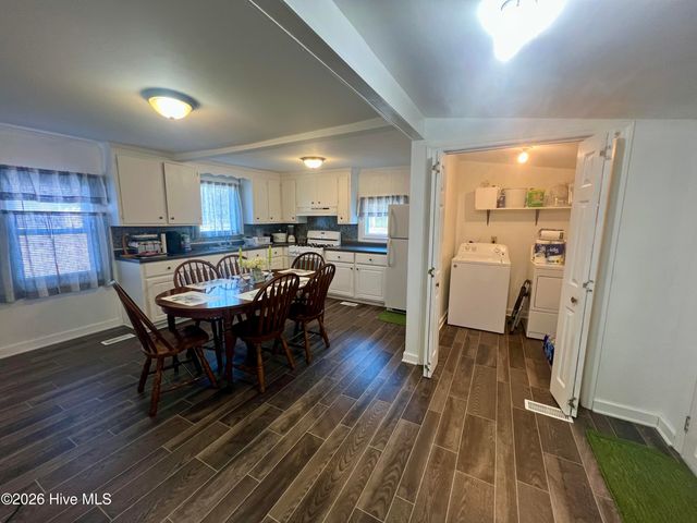 3403 Flat Swamp Road, Blounts Creek, NC 27814