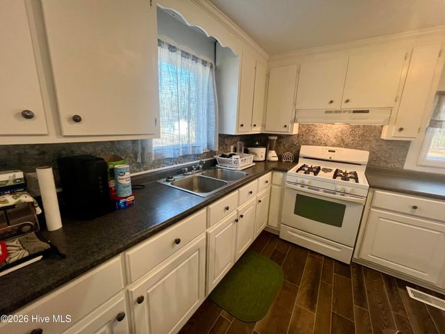 3403 Flat Swamp Road, Blounts Creek, NC 27814