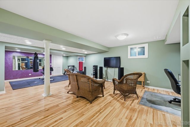 40W815 S Bridle Creek Drive, St. Charles, IL 60175
