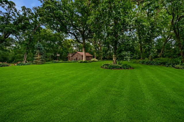 40W815 S Bridle Creek Drive, St. Charles, IL 60175