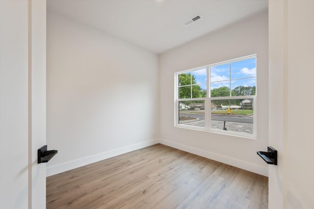 1323 Bradyville Pike Unit B, Murfreesboro, TN 37130