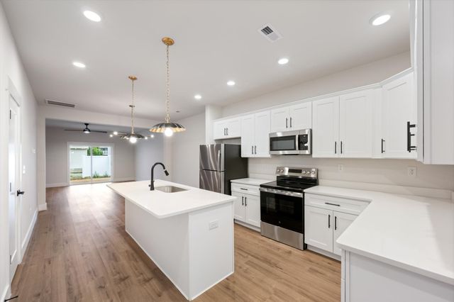 1323 Bradyville Pike Unit B, Murfreesboro, TN 37130