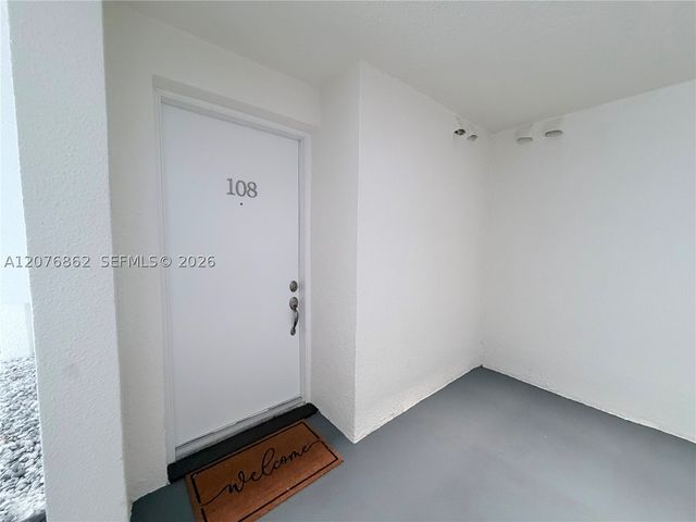 9731 Fontainebleau Blvd F108, Miami, FL 33172