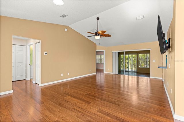 8472 SW 60TH COURT, Ocala, FL 34476