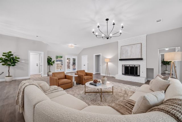 3904 Covinton Lane, Plano, TX 75023