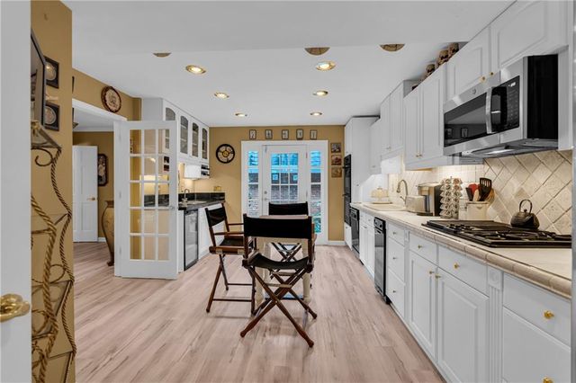 1417 Ashford Place NE, Brookhaven, GA 30319