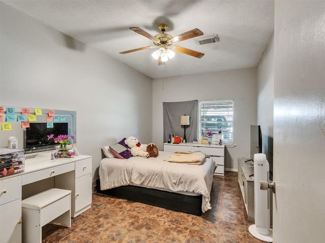 9934 Tiltree Street, Houston, TX 77075