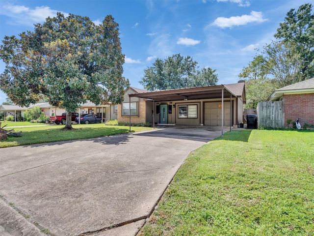 9934 Tiltree Street, Houston, TX 77075