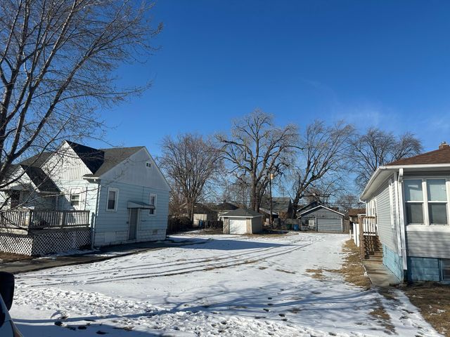 2719 164th Place, Hammond, IN 46323