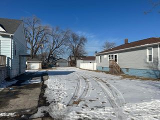 2719 164th Place, Hammond, IN 46323