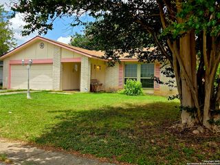 7203 Spring Drops, San Antonio, TX 78249