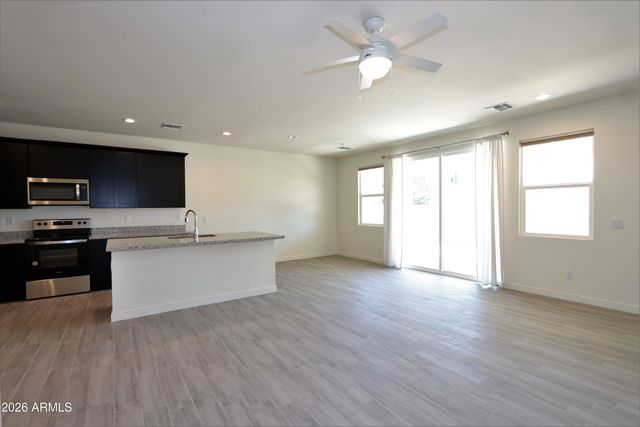 2313 W POLLACK Street, Phoenix, AZ 85041