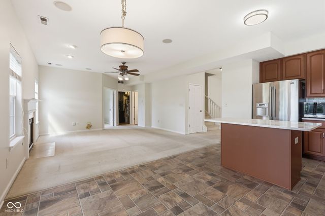 11095 Cool Winds Way, Fishers, IN 46037
